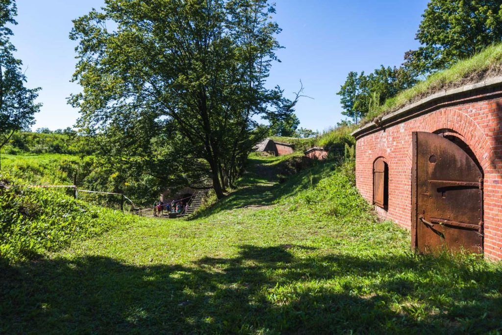 Fort VI - dziedziniec